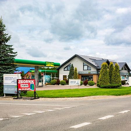 Green Gas - Gosciniec Sami Swoi Antonie Exteriör bild