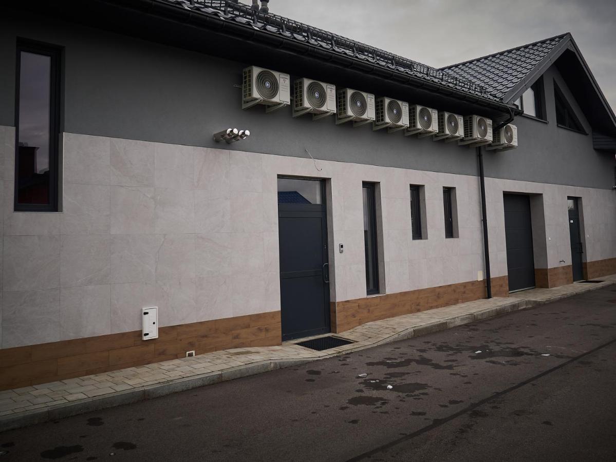 Green Gas - Gosciniec Sami Swoi Antonie Exteriör bild